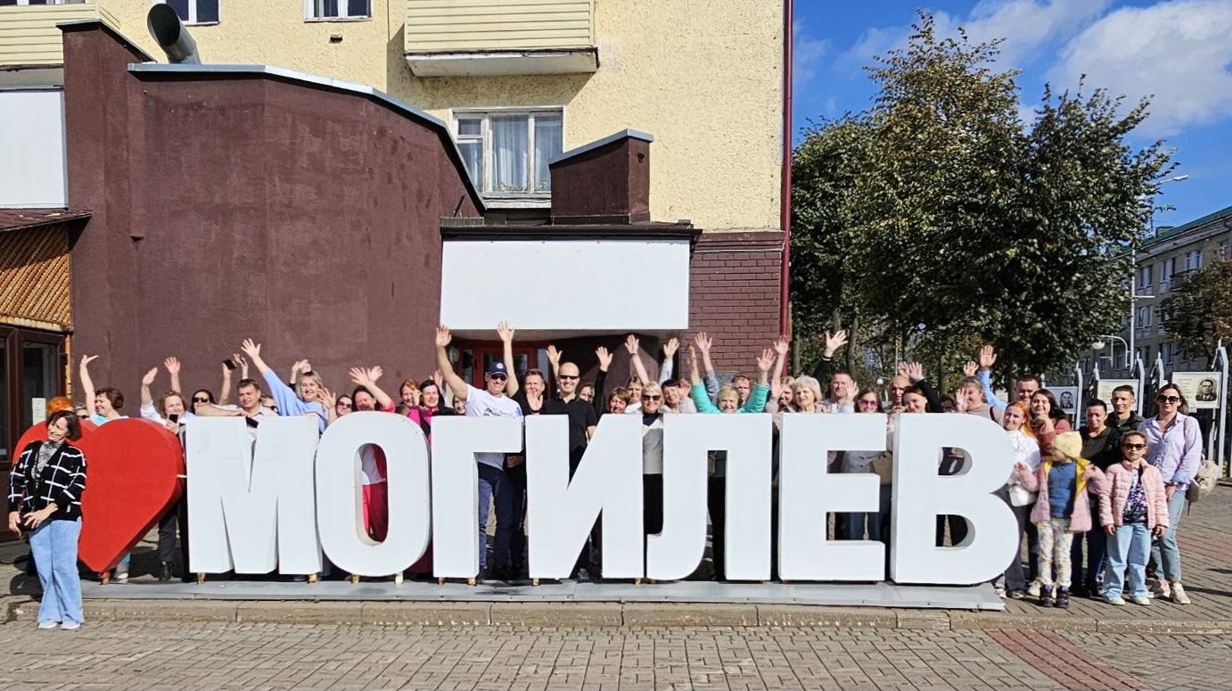 IMG 40d859f2e3d7317dff5b355a78ca5560 V