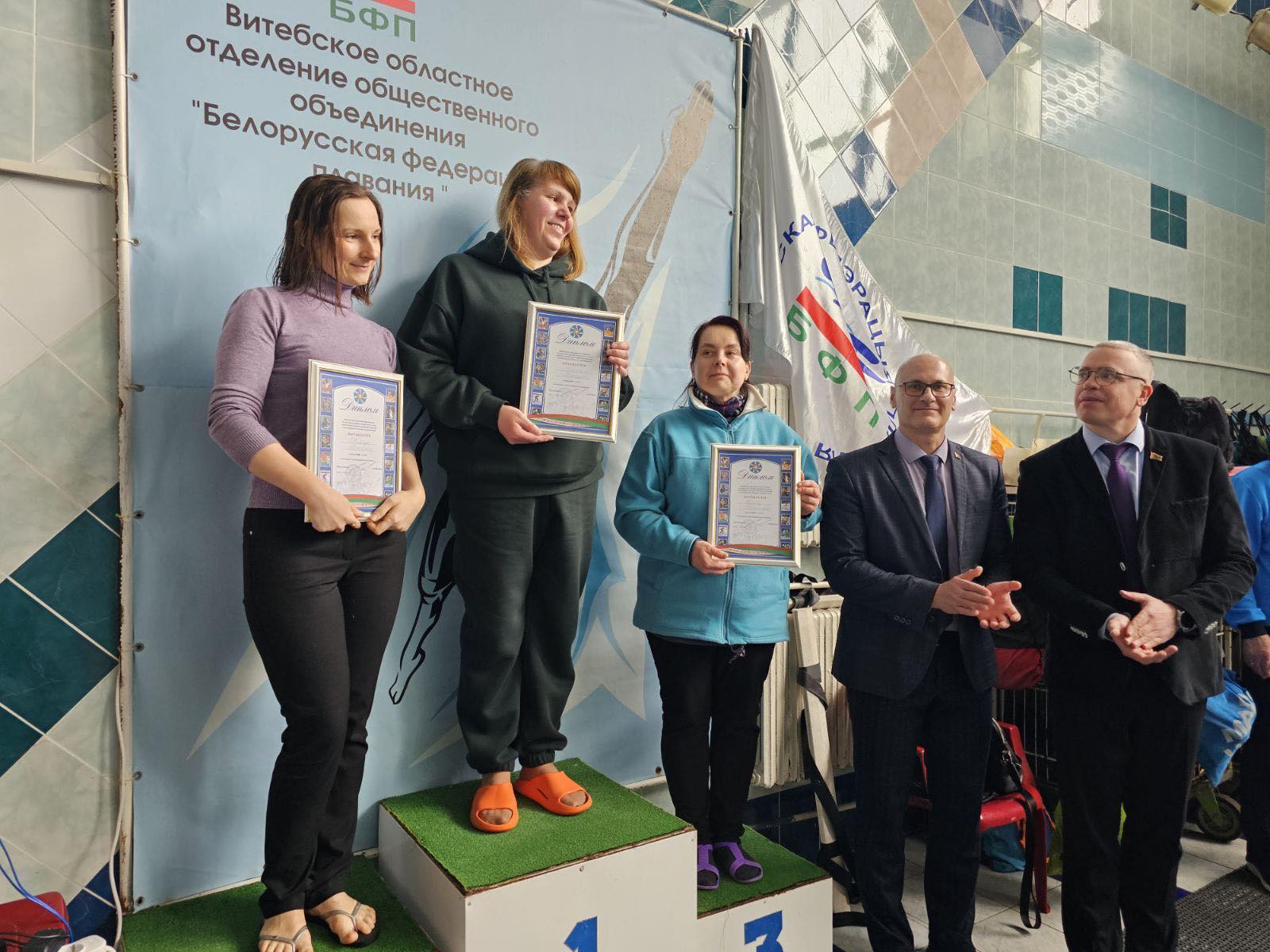 IMG b437494c526424a6089b96a172f35a60 V