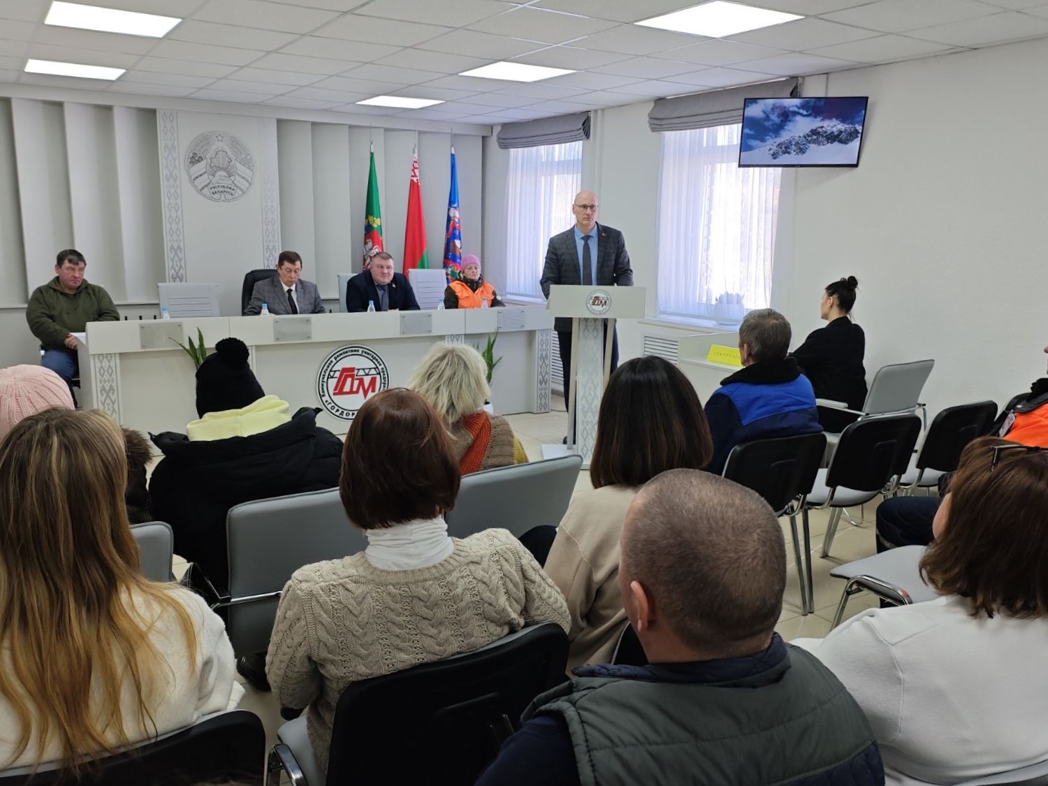 IMG bd7872de35759b54c73d1ce9958bb247 V