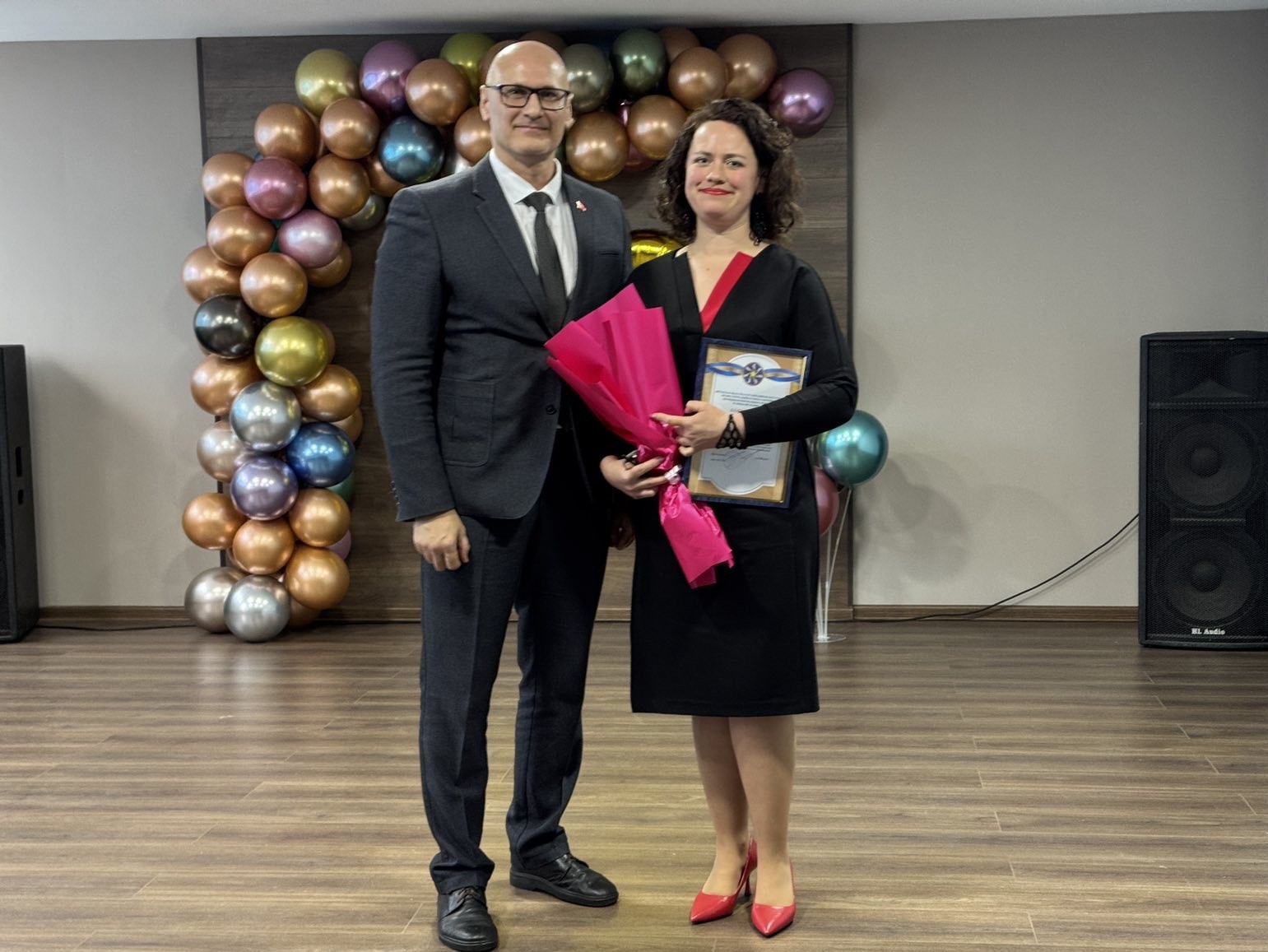 IMG dc32e636e0727ef08015bf4039d6c459 V