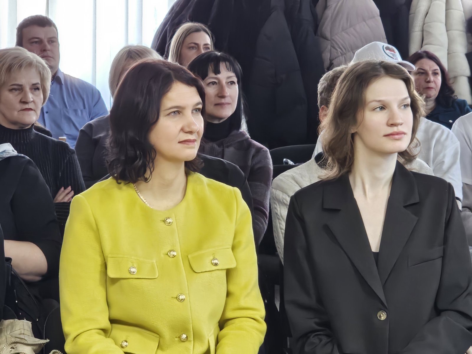 IMG e02b007bb9465e1a427b05d25c09b8d8 V